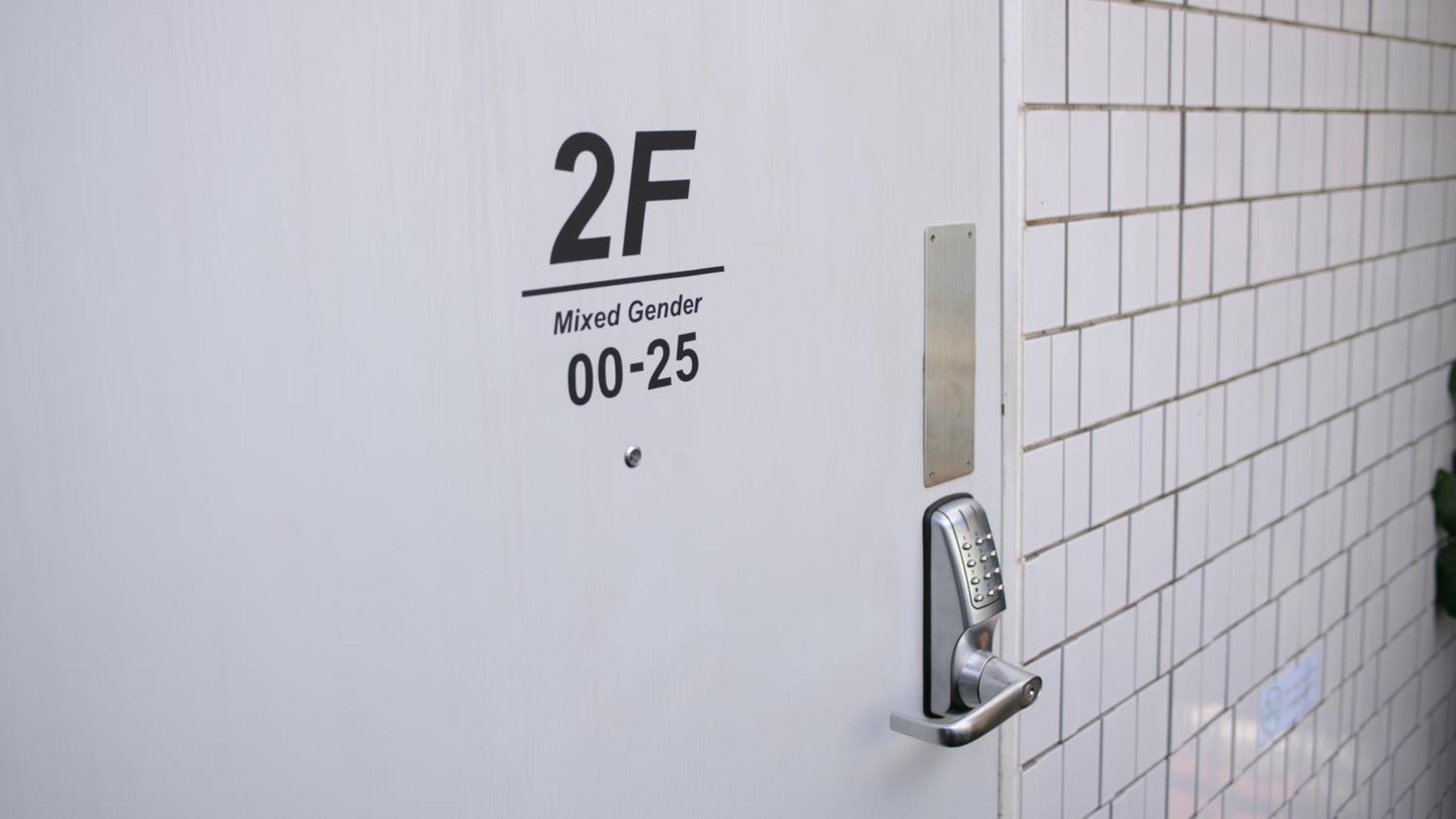 Almond Hostel & Cafe Shibuya Tokyo Eksteriør billede