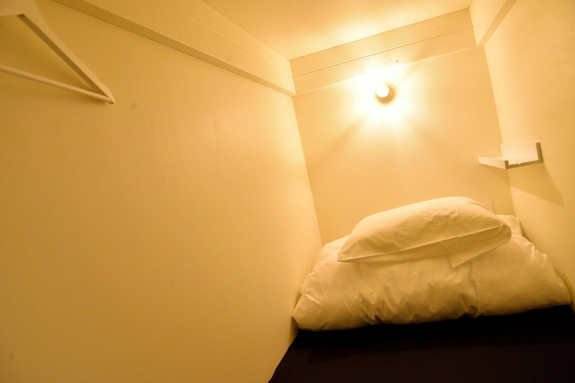 Almond Hostel & Cafe Shibuya Tokyo Eksteriør billede